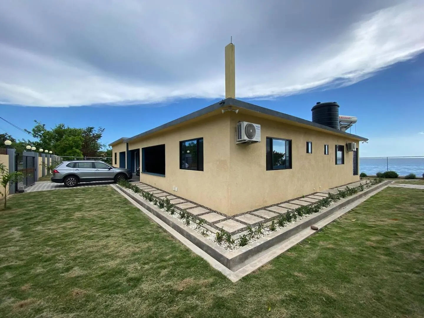 Landing Strip Villa Black River Jamaika